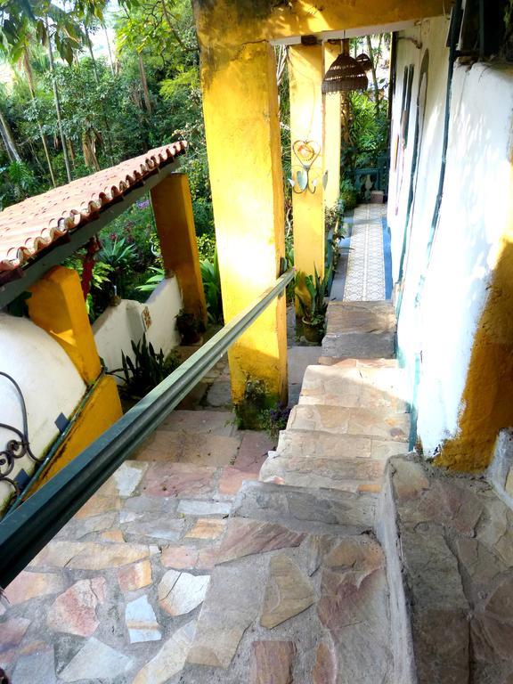 Pouso Glicinias -